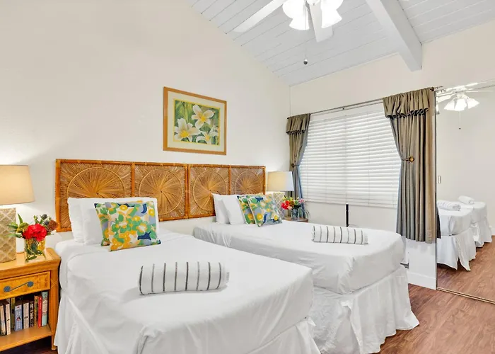 Napili Point Villas Oceanfront 7 Bedroom Sleeps 20 Complimentary Car With 6 Nights Nap Ml-3917 By Kbm