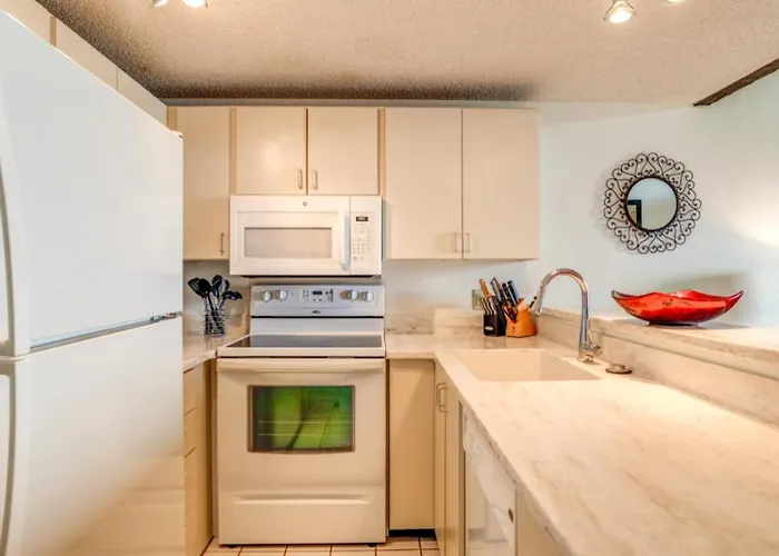 Napili Point Villas Oceanfront 4 Bedroom Sleeps 14 Complimentary Car With 6 Nights Nap Ml-3897 By Kbm