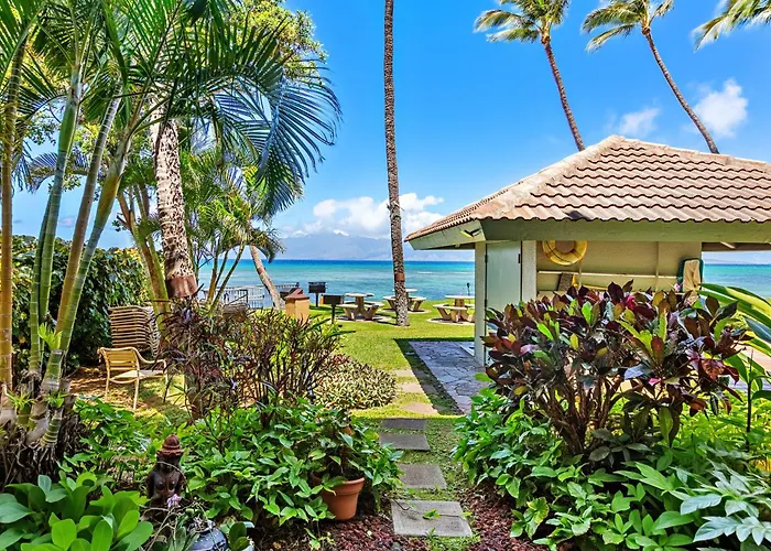 Hale Mahina B106
